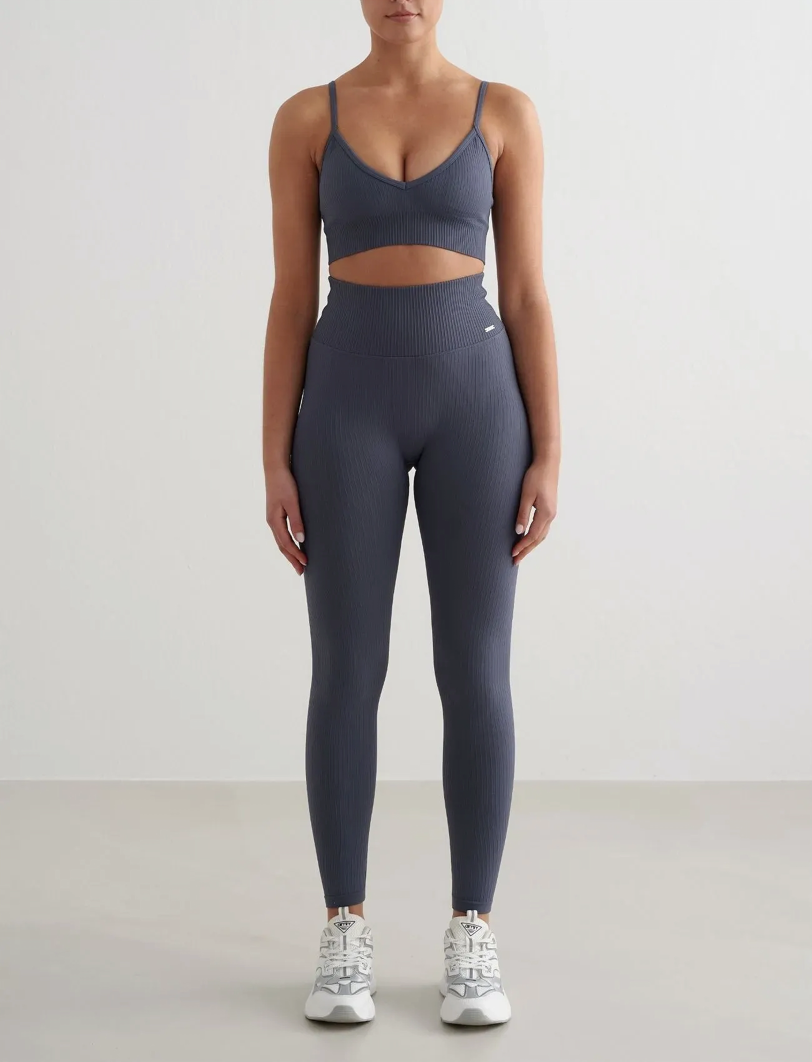 aim´n - Ribbed Seamless Deep Cut Bra - sport-bhs - storm blue - 4