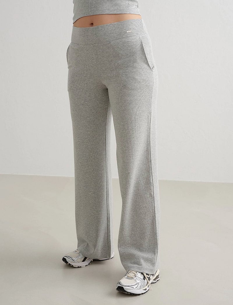 aim´n - Ease Ribbed Wide Pants - vabaajapüksid - grey melange - 0