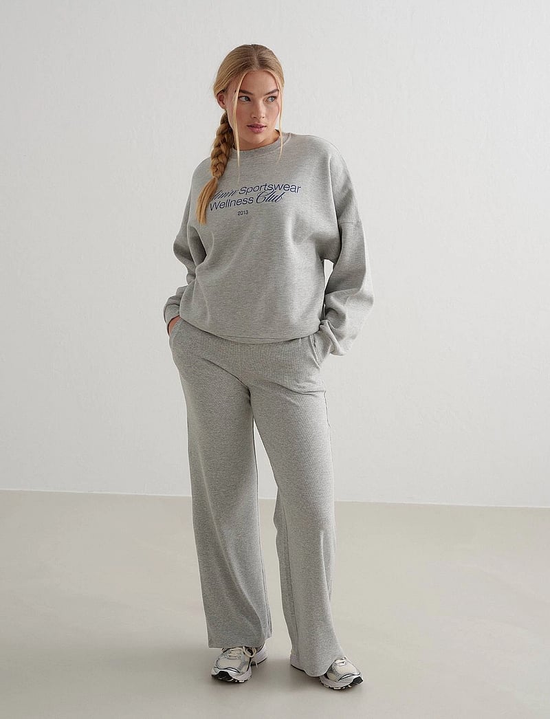 aim´n - Wellness Sweatshirt - Överdelar - grey melange - 0