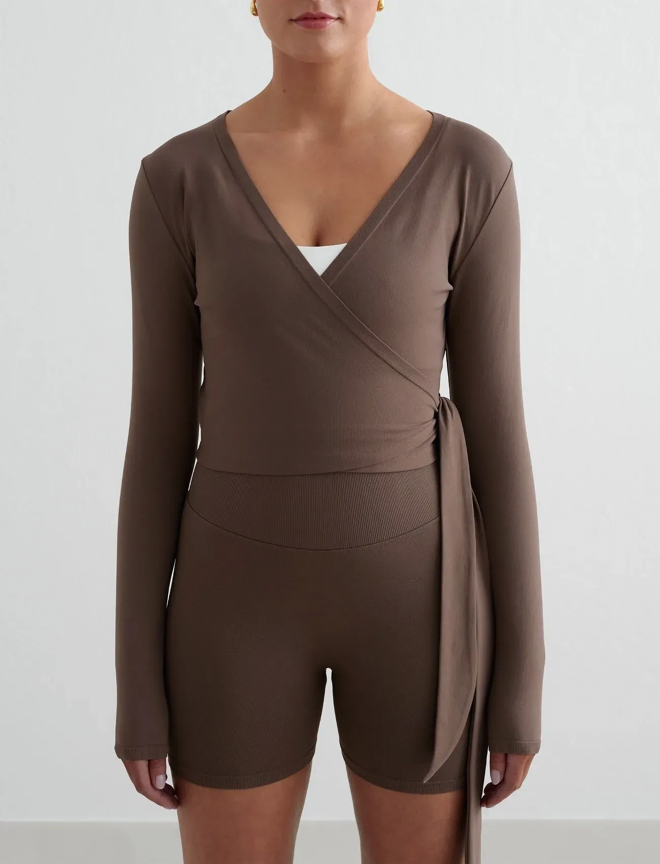 aim´n Shape Seamless Wrap Long Sleeve - T-shirts & Toppe - MACCHIATO / brown