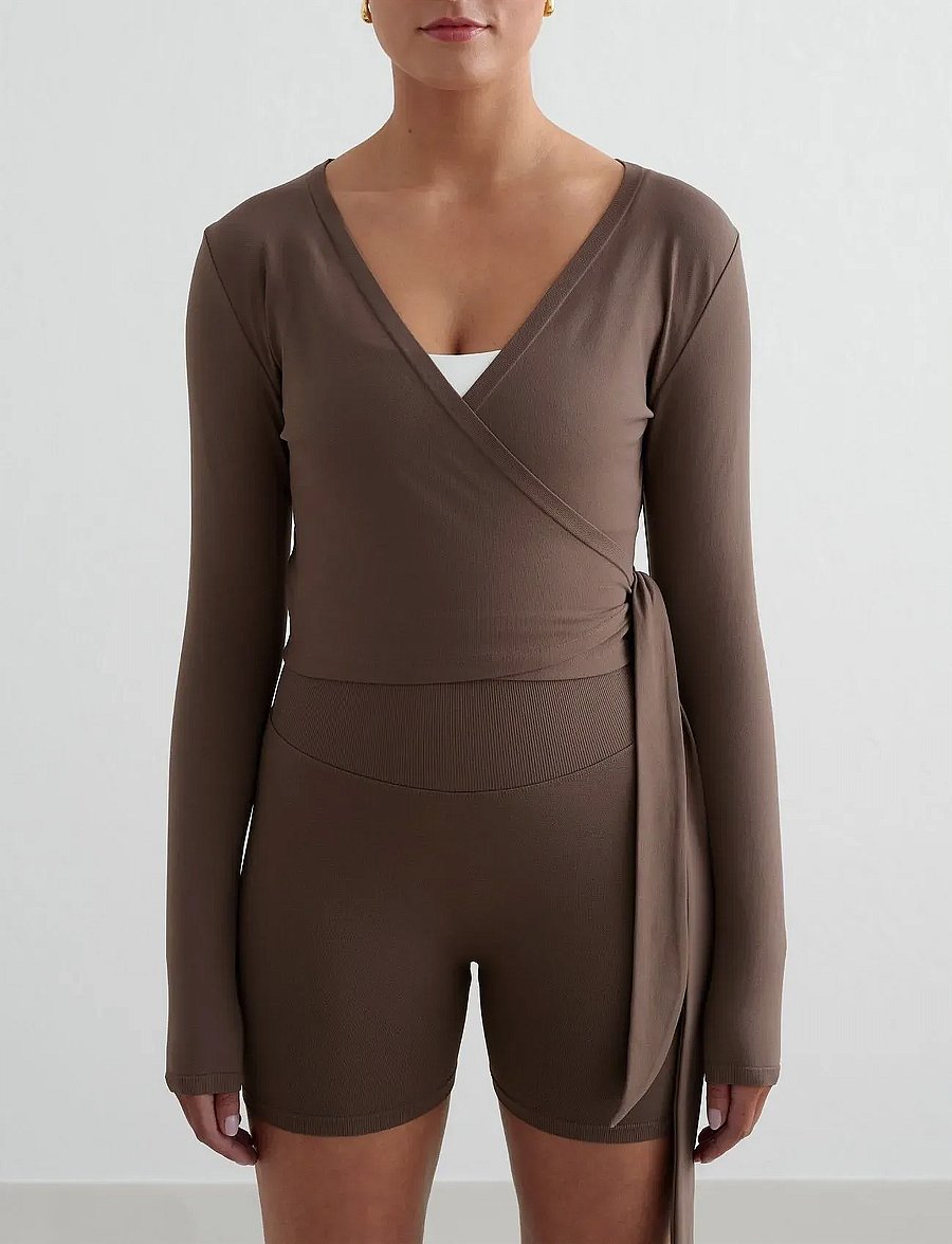 aim´n - Shape Seamless Wrap Long Sleeve - langarmshirts - macchiato - 0