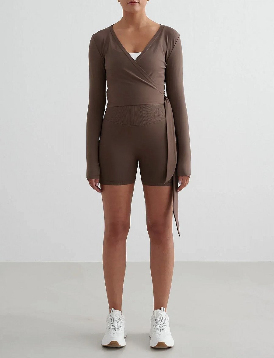 aim´n - Shape Seamless Wrap Long Sleeve - langarmshirts - macchiato - 4
