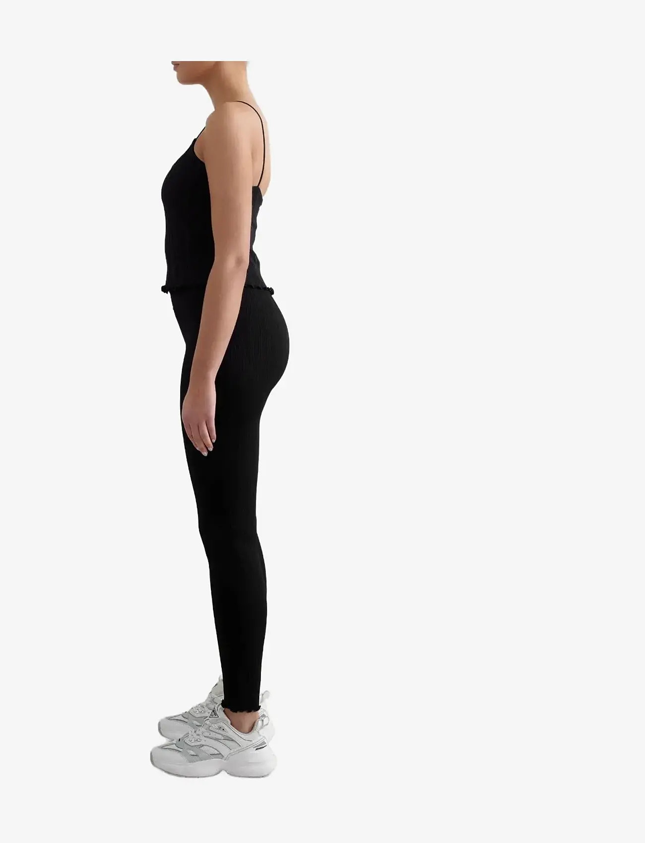 aim´n - Tulip Singlet - Õlapaeltega pluusid - black - 3