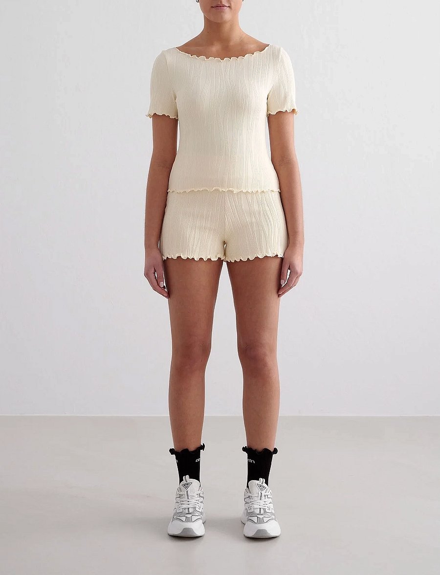 aim´n - Tulip Short Sleeve Top - t-shirts - almond white - 4