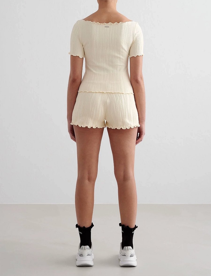 aim´n - Tulip Short Sleeve Top - t-shirts - almond white - 5