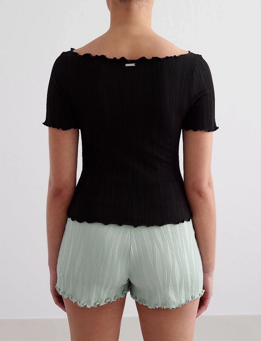 aim´n - Tulip Short Sleeve Top - t-shirts - black - 3
