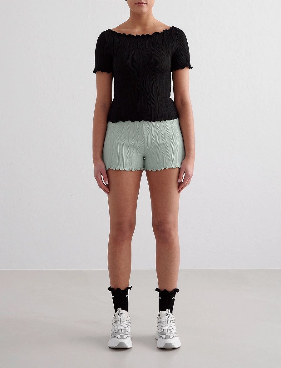 aim´n - Tulip Short Sleeve Top - t-shirts - black - 4