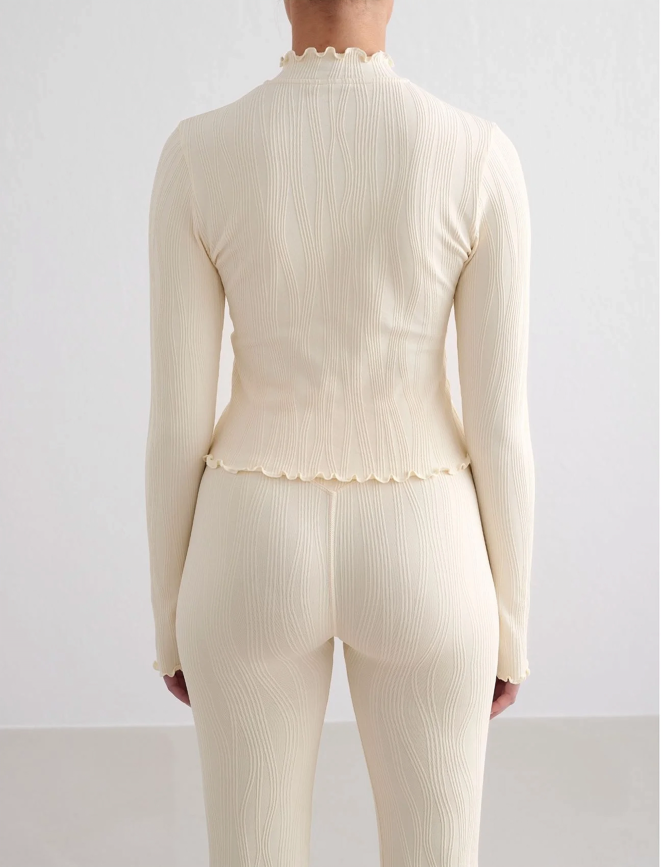 aim´n - Tulip Zip Jacket - sportoberteile - almond white - 5