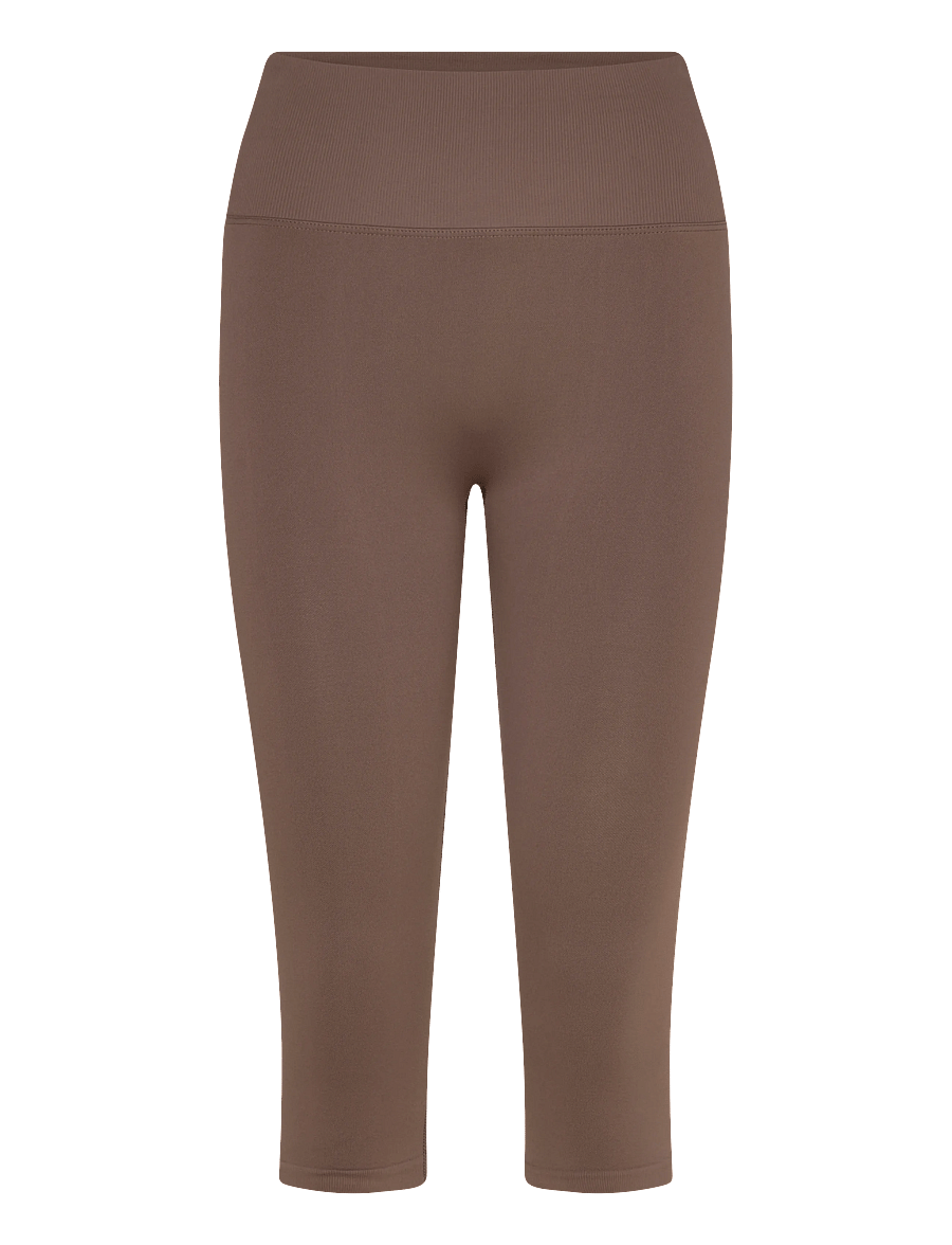 aim´n - Shape Seamless Capri Tights - training tights - macchiato - 0
