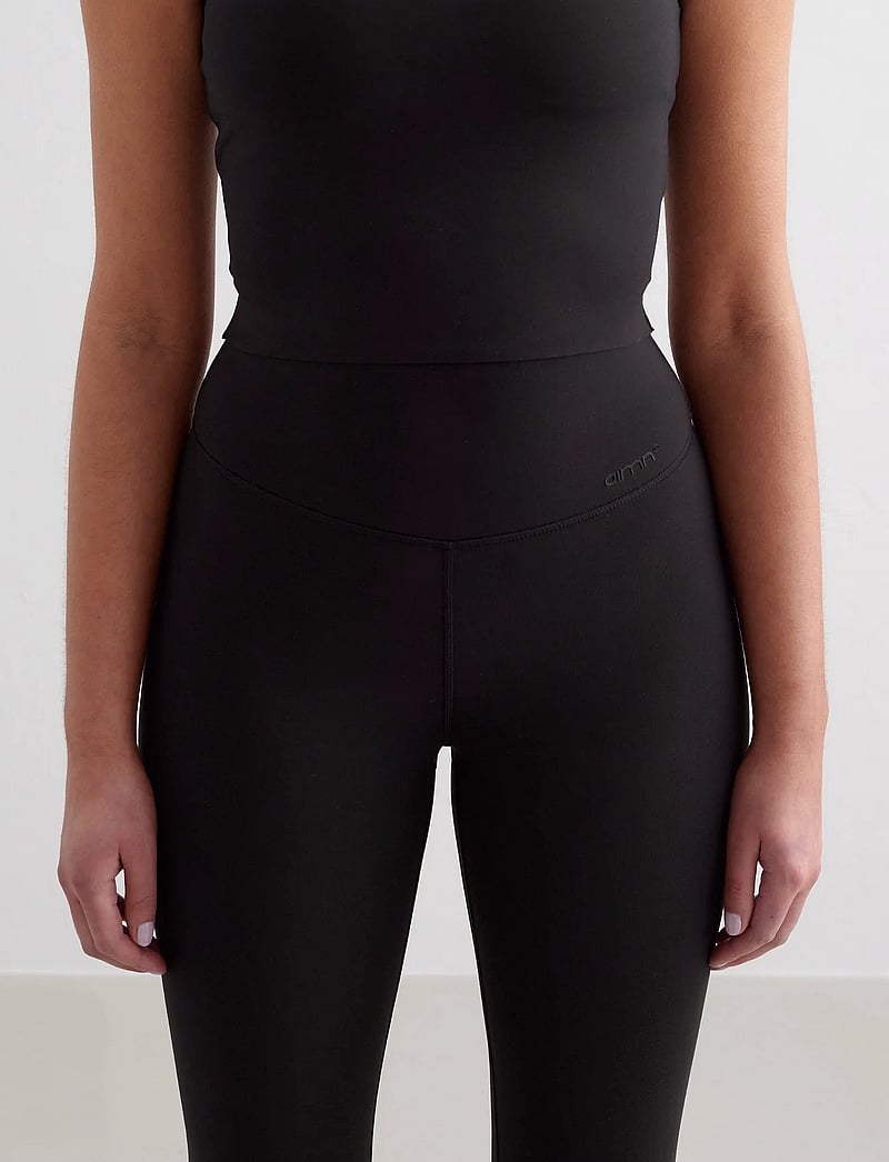 aim´n - Sense Capri Tights - tights - black - 4