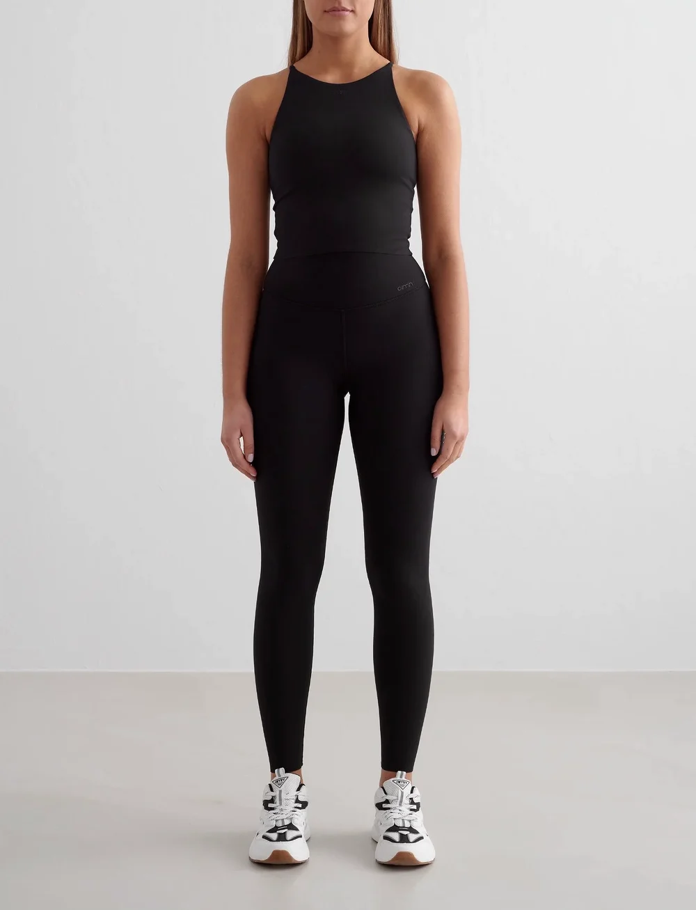 aim´n - Sense Halter Bralette - trumpos palaidinukės - black - 4