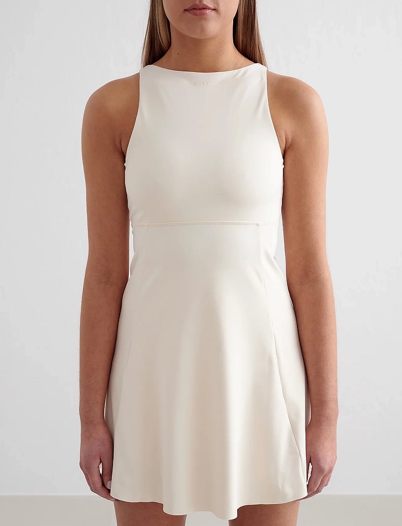 aim´n - Sense High Neck Dress - klänningar & kjolar - almond white - 4