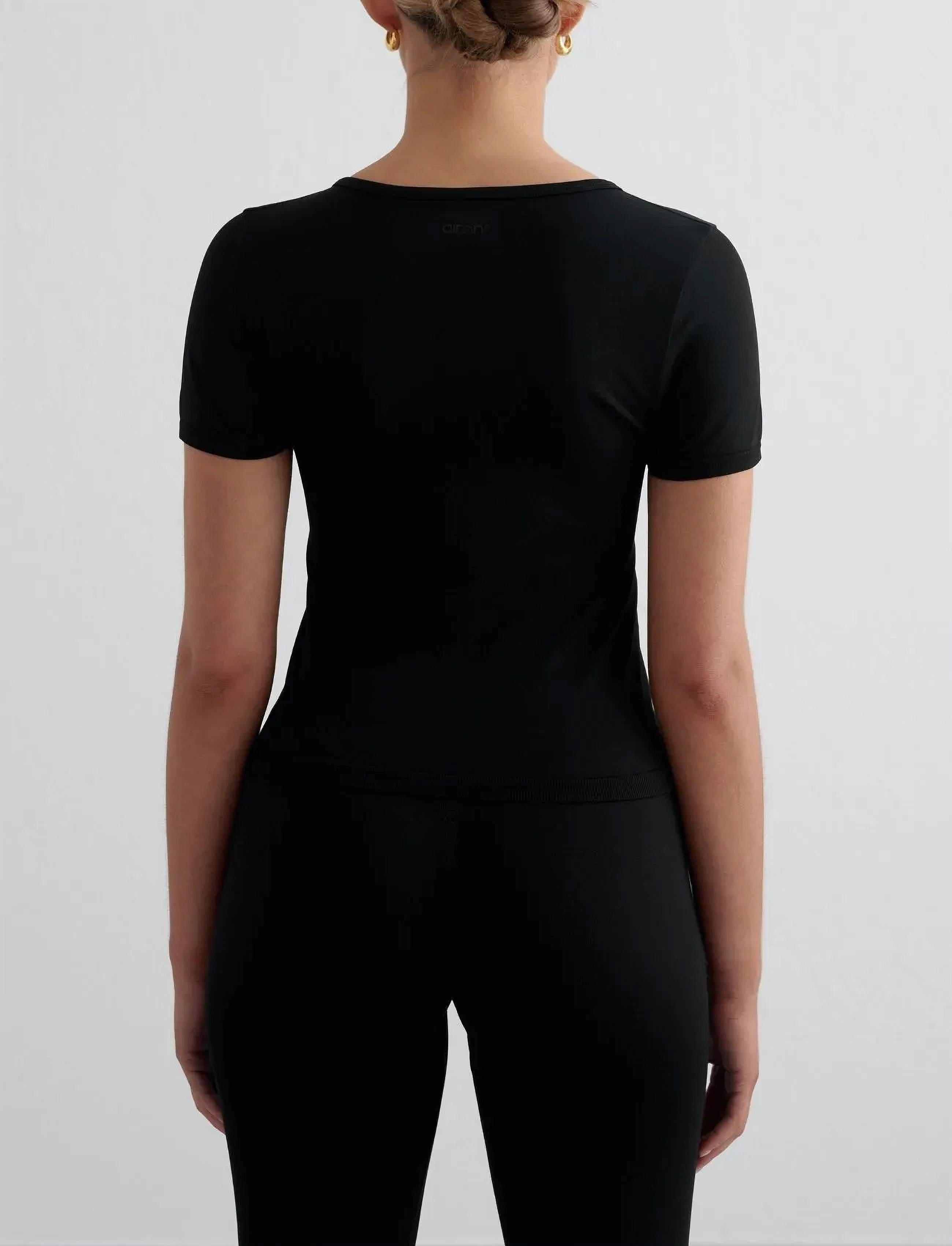 aim´n - Shape Seamless Short Sleeve - t-särgid - black - 3