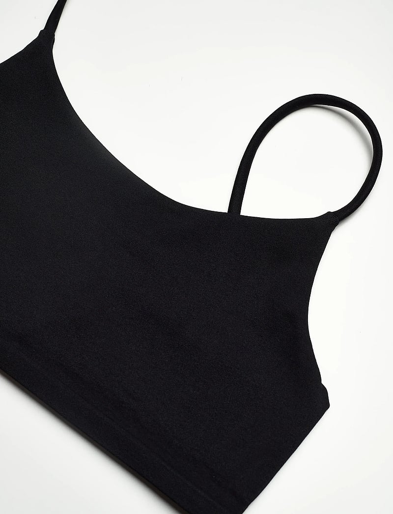 aim´n - Shape Seamless Strap Bra - spordirinnahoidjad - black - 2