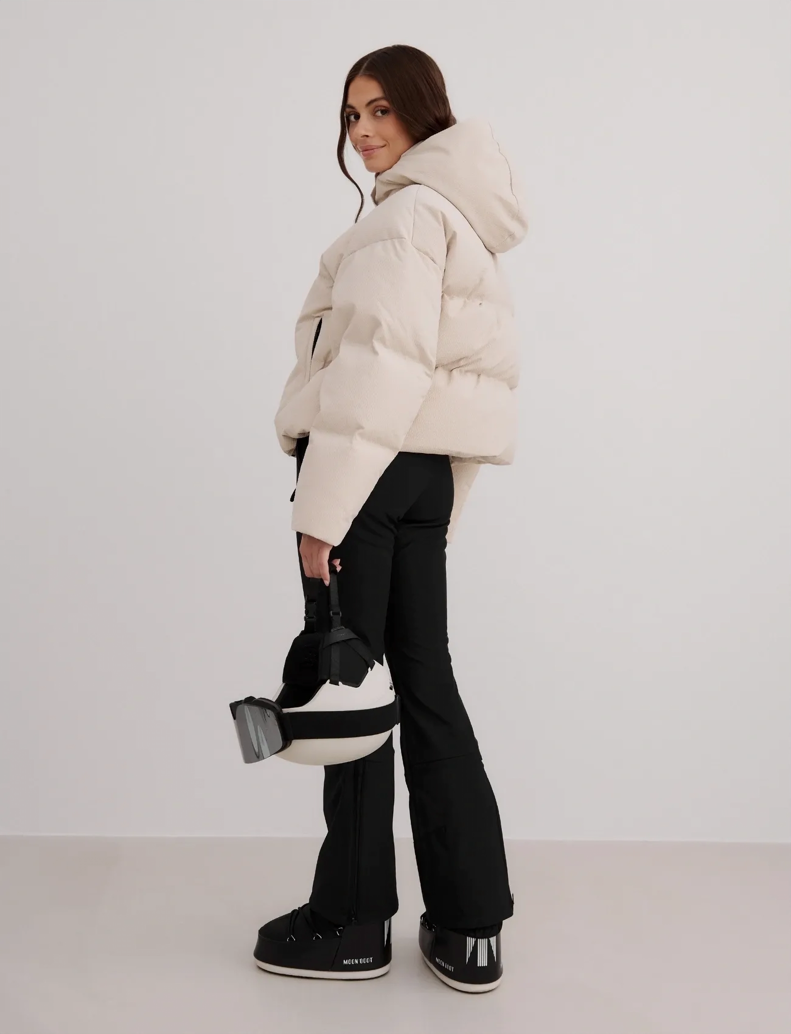 aim´n - Cortina Puffer Jacket - skitøj - cafÉ au lait - 4