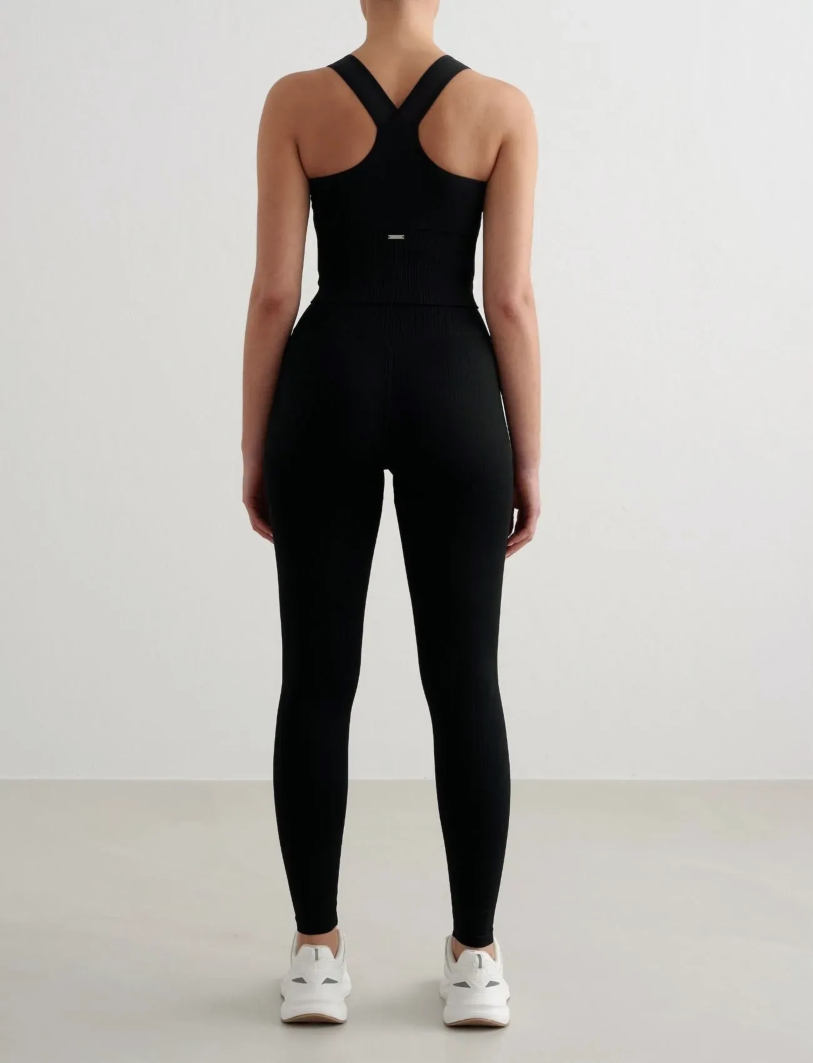 aim´n - Ribbed Seamless High Support Bralette - sports bras - black - 5