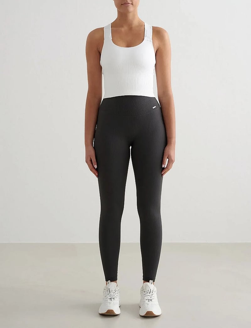 aim´n - Ribbed Seamless High Support Bralette - spordirinnahoidjad - white - 4