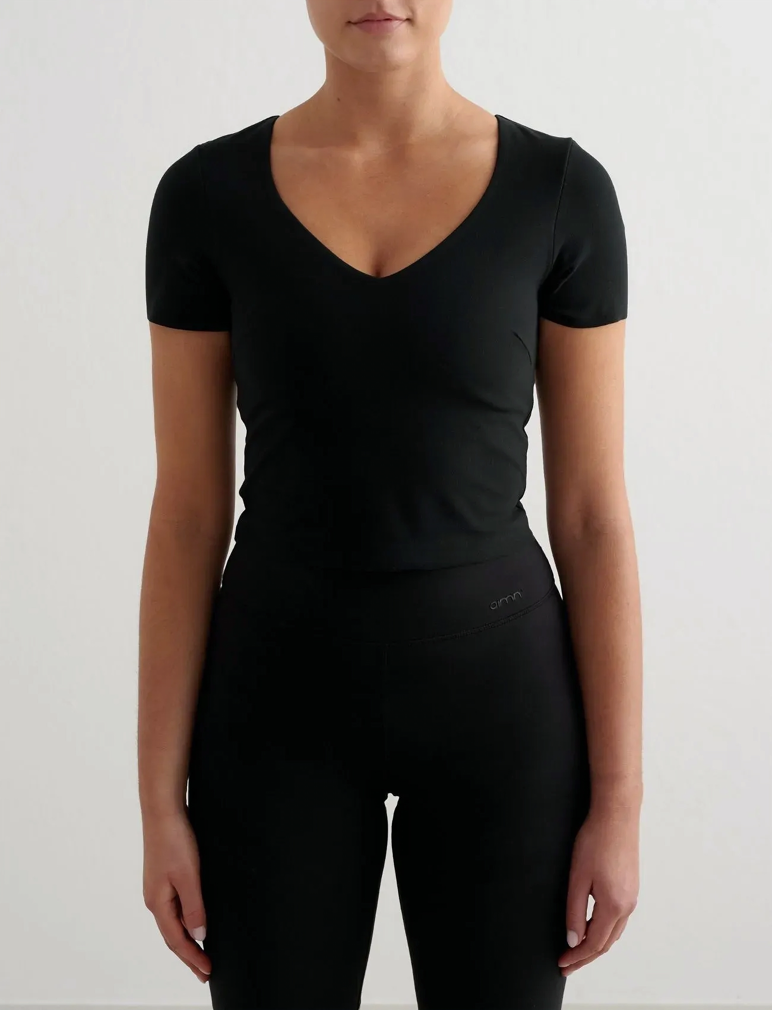 aim ́n Sense Short Sleeve Bralette, L, Black, Sports Overdele & T-shirts > Sport T-shirts, Dame