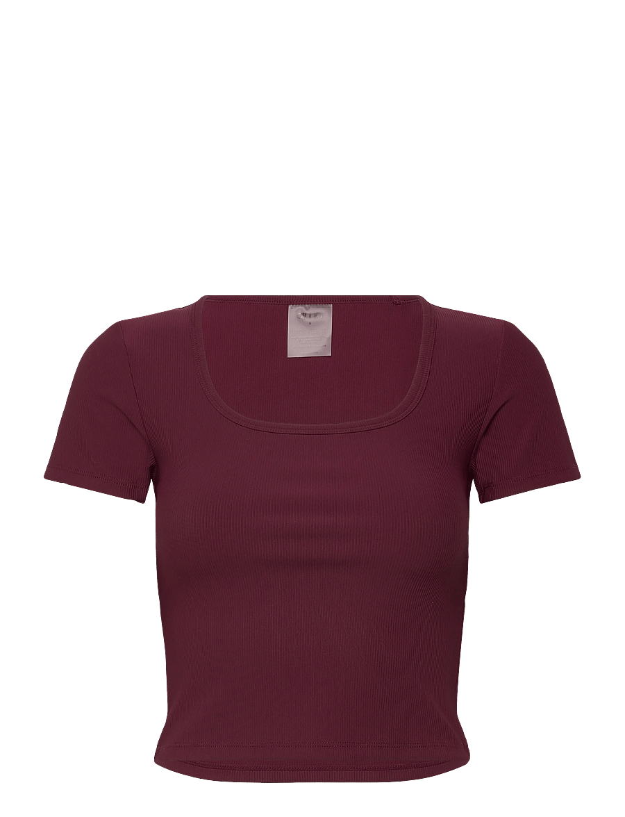 aim´n - Ribbed Performance Short Sleeve - nabapluusid - cherry - 1