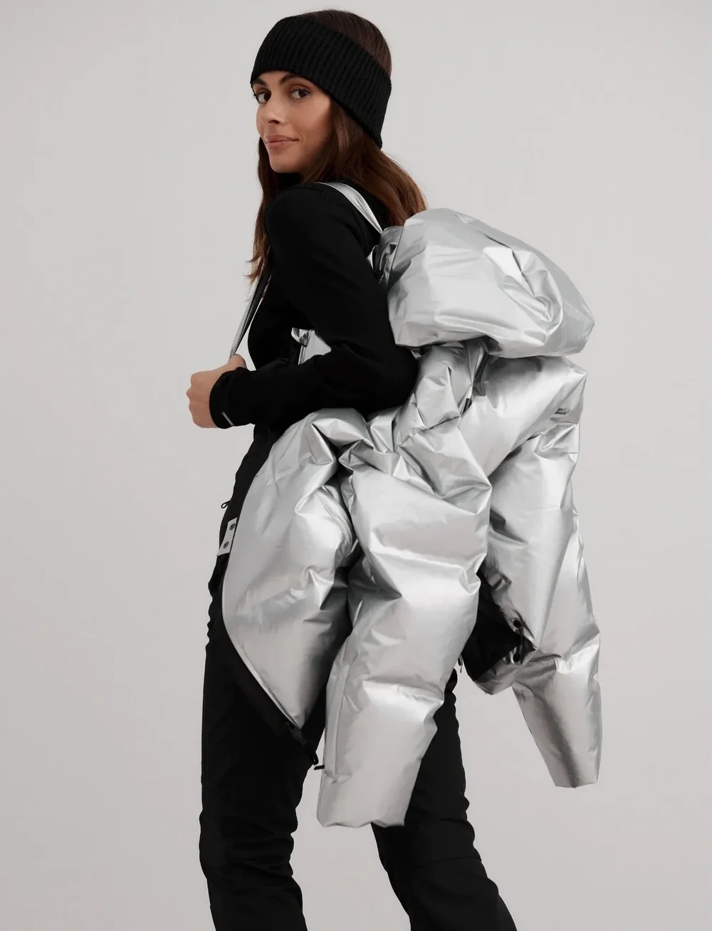 aim´n - Cortina Glossy Puffer Jacket - ski wear - silver - 4