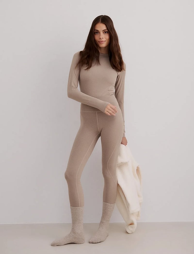 aim´n - Baselayer Leggings - aluskihina kantavad püksid - espresso - 4