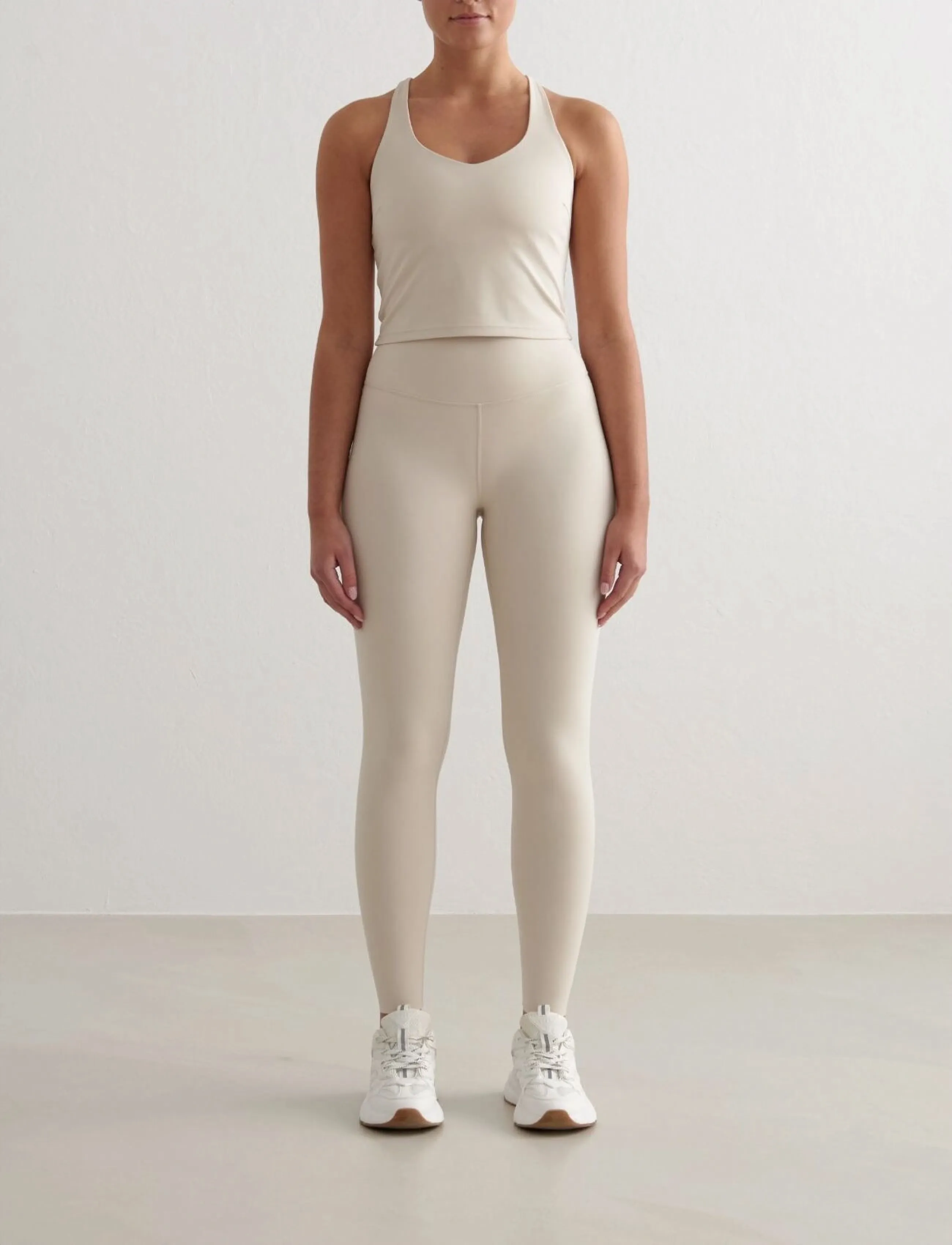 aim ́n Sculpting Fit Tights, L, Cream, Sportsbukser > Sportstræningsbukser, Dame