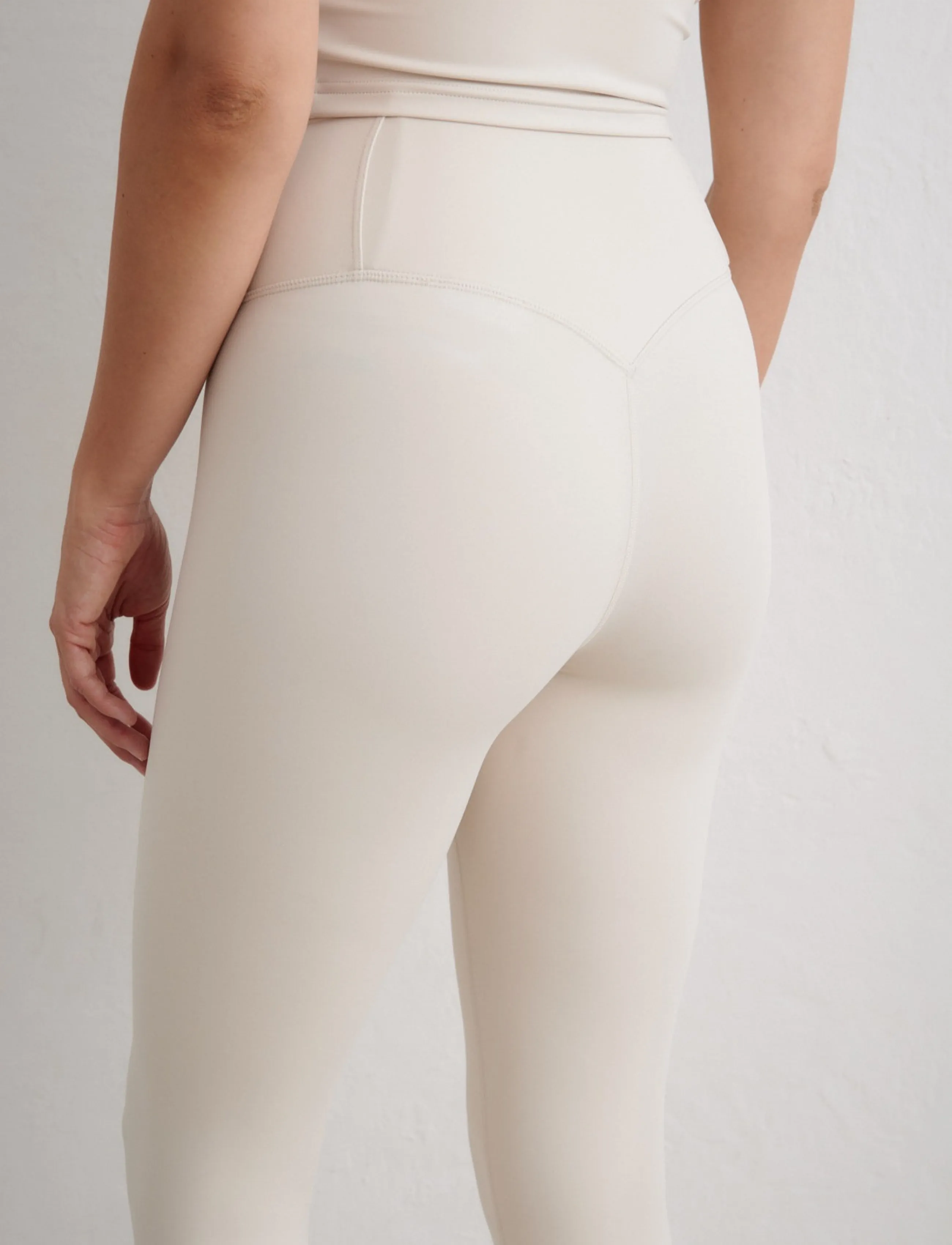 aim´n - Sculpting Fit Tights - training tights - sand - 4