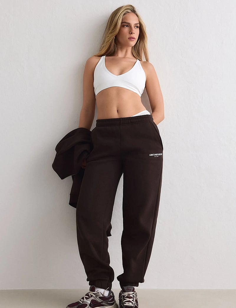 aim´n - Classic Sweatpants - trainingshosen - chocolate - 4