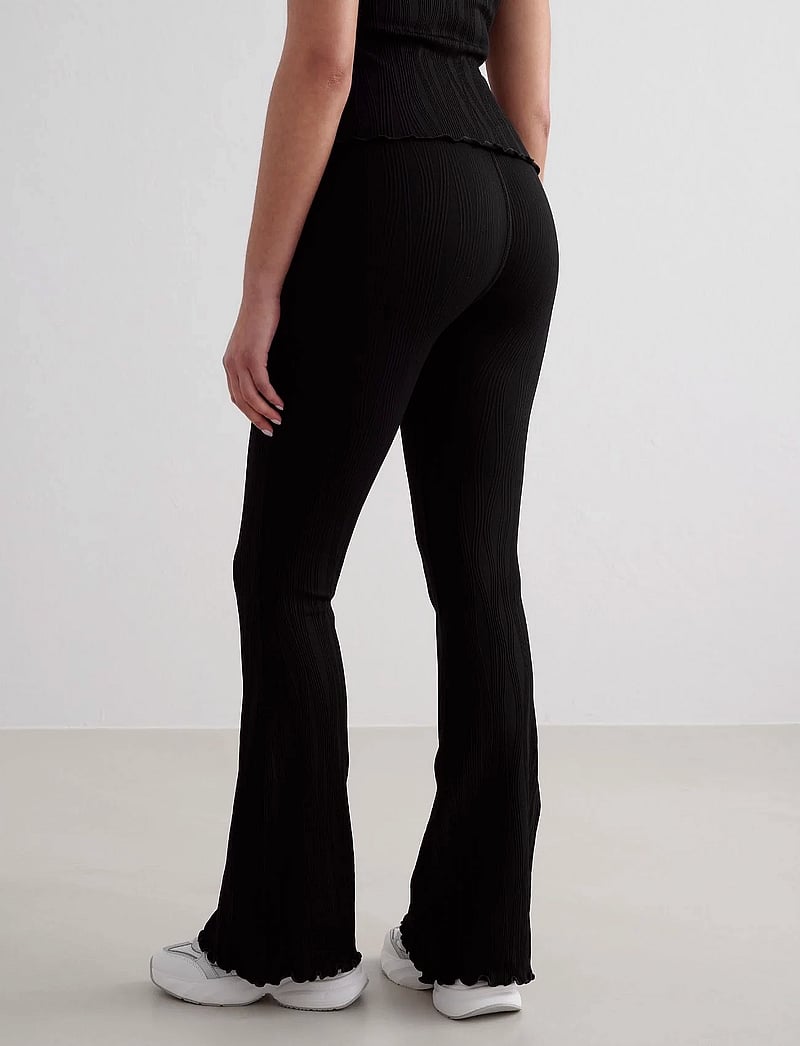 aim´n - Tulip Flare Tights - trainingshosen - black - 5