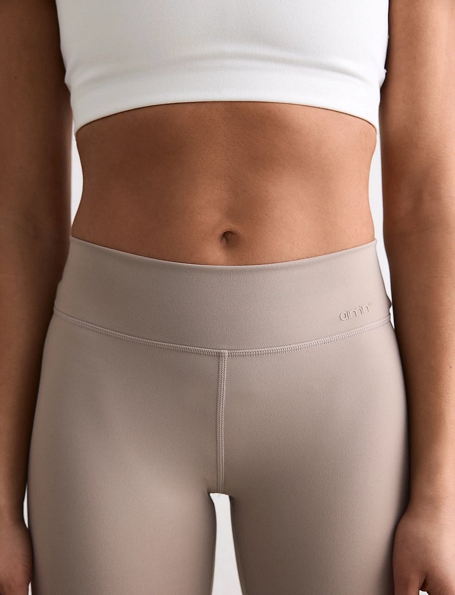 aim´n - Sense Regular Waist Flare Tights - full längd - dark clay - 3