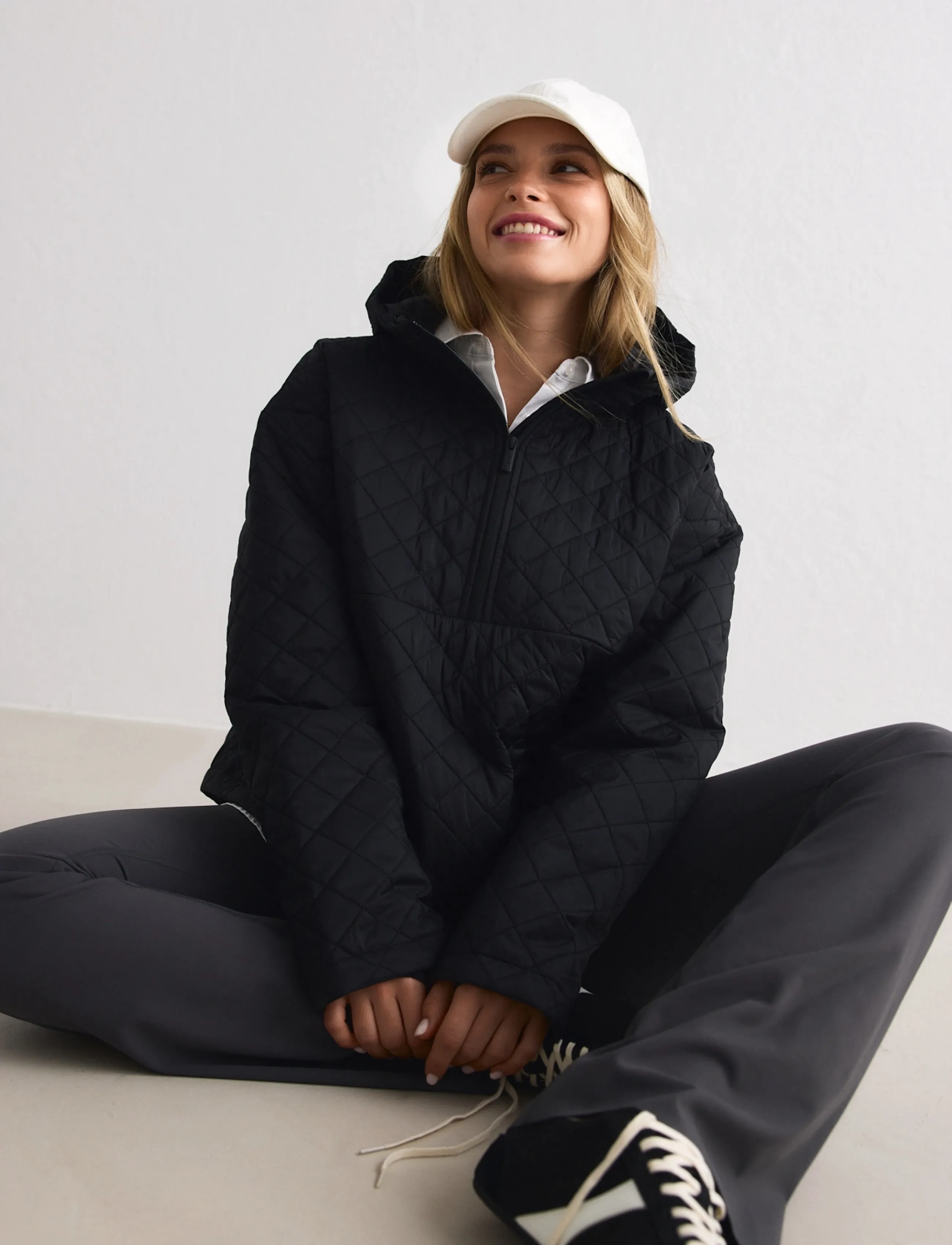aim´n - Cropped Quilted Anorak - anorak stila jakas - black - 3
