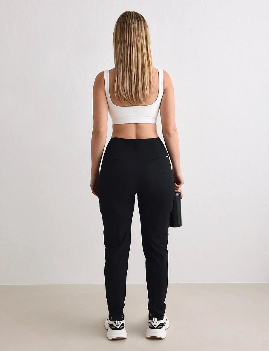 aim´n - Straight Leg Cargo Pants - vabaajapüksid - black - 3
