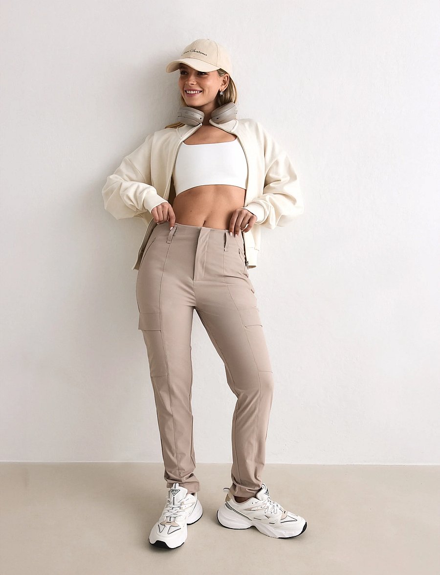 aim´n - Straight Leg Cargo Pants - vabaajapüksid - dark clay - 0