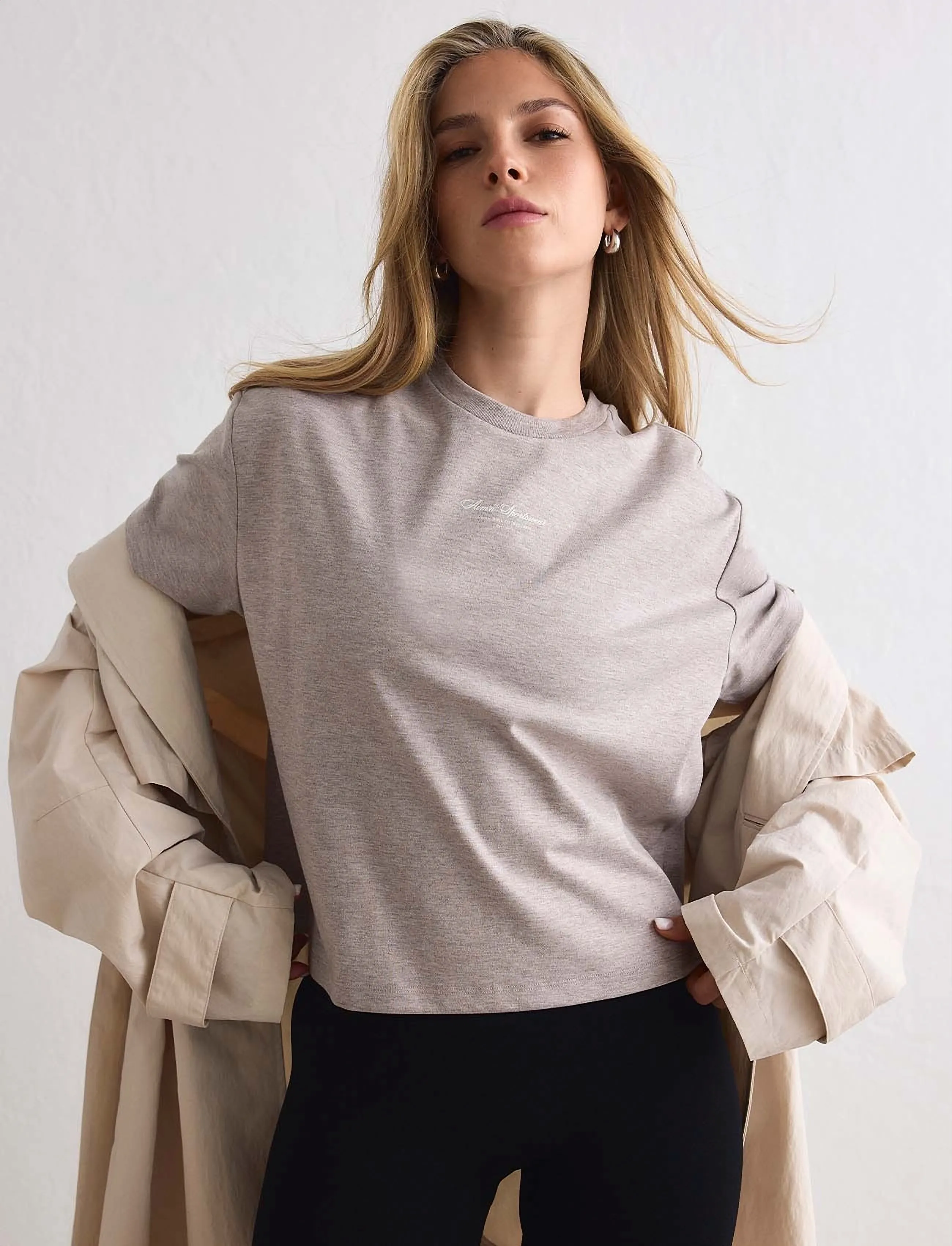 aim´n - Script Boxy T-shirt - t-shirts - espresso melange - 4