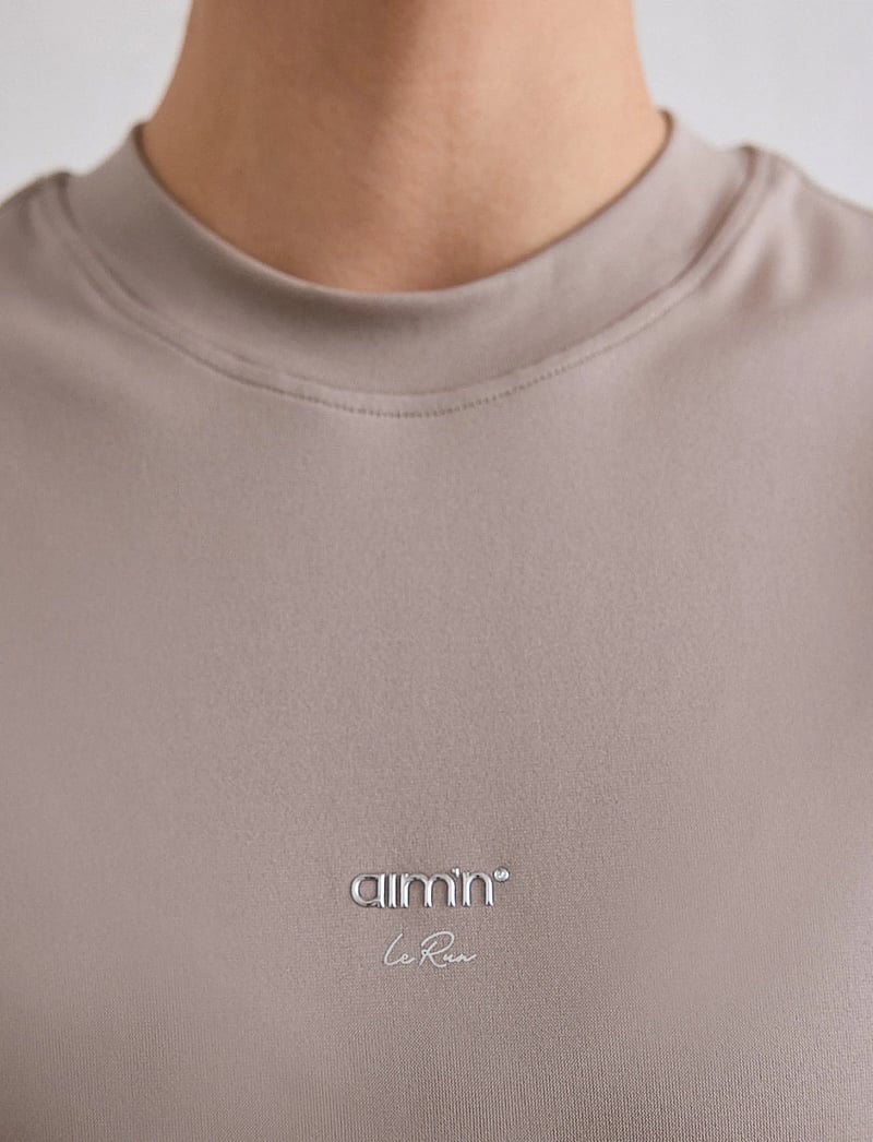 aim´n - Le Run Seamless Running T-shirt - t-särgid - dark clay - 4