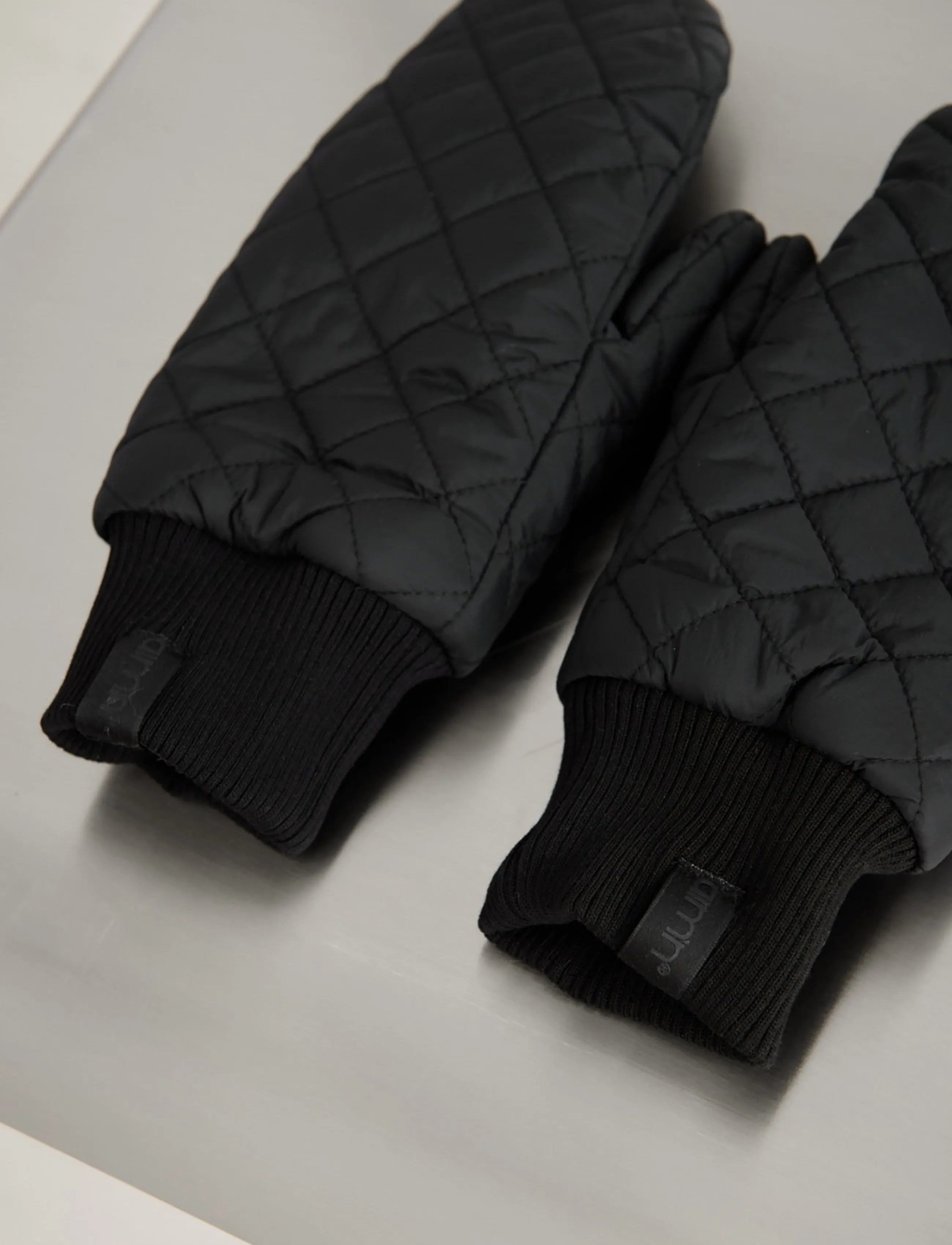 aim´n - Quilted Mittens - black - 2