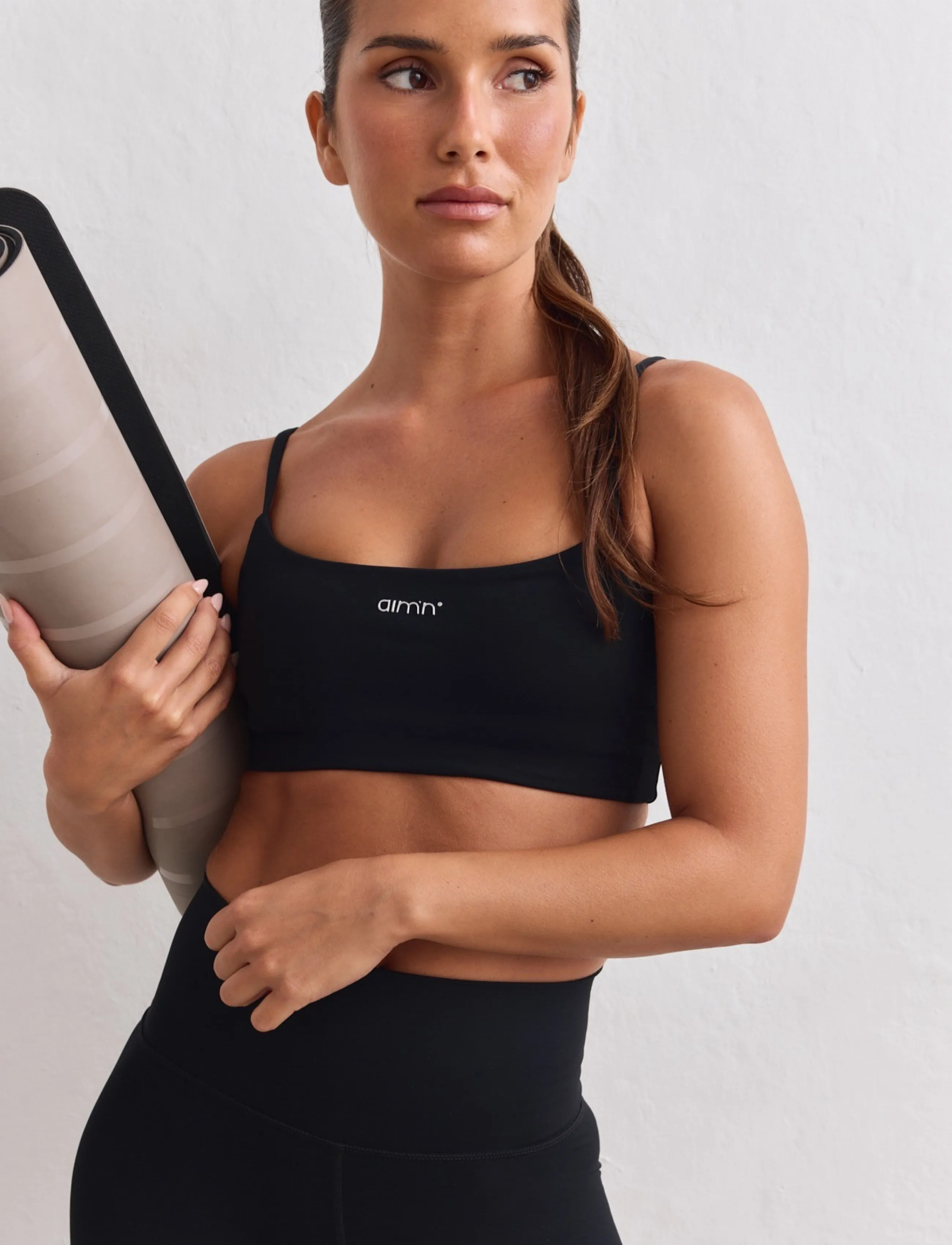 aim´n - Sculpting Strap Bra - medium support - black - 3