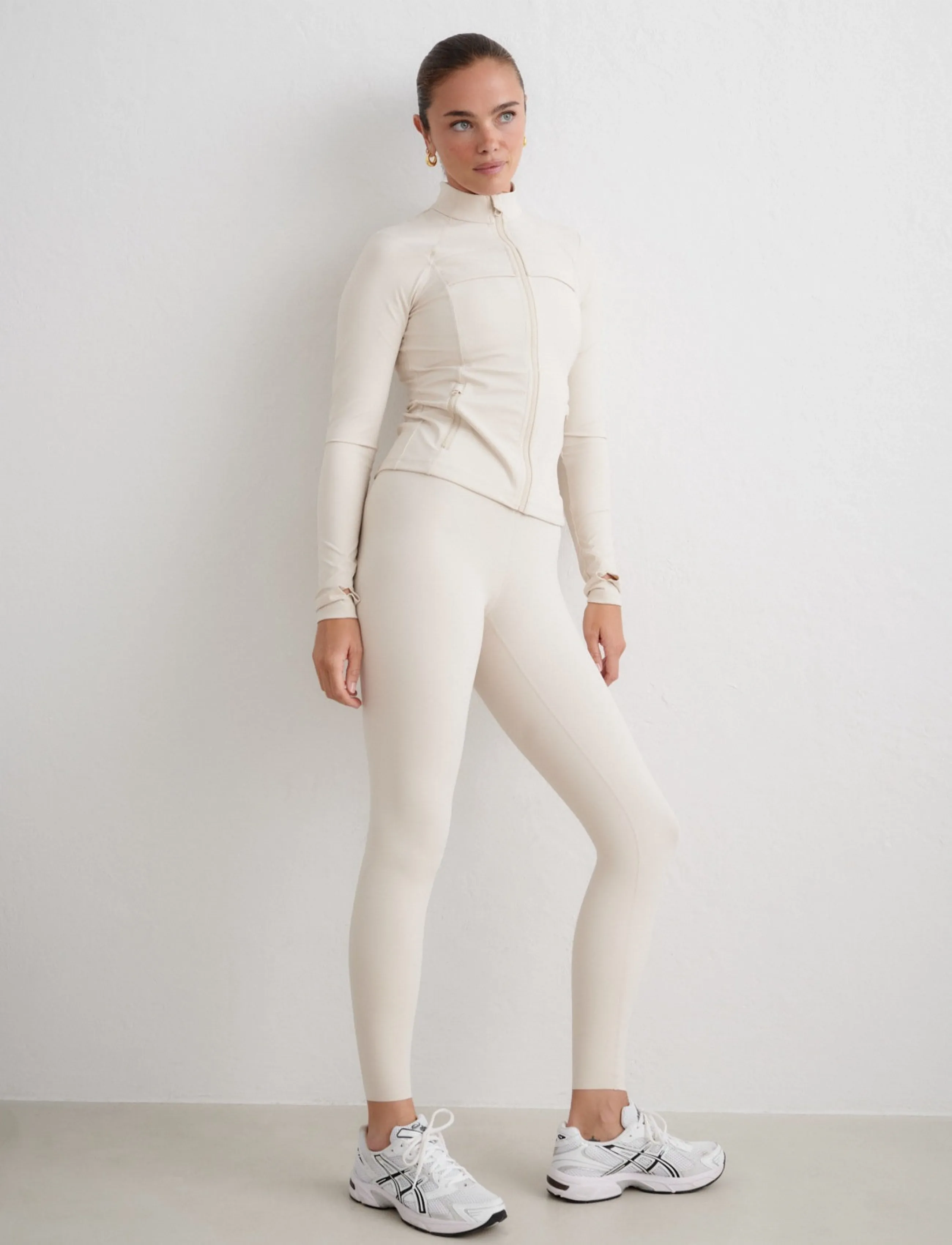 aim´n Sculpting Jacket - Riided - SAND / cream