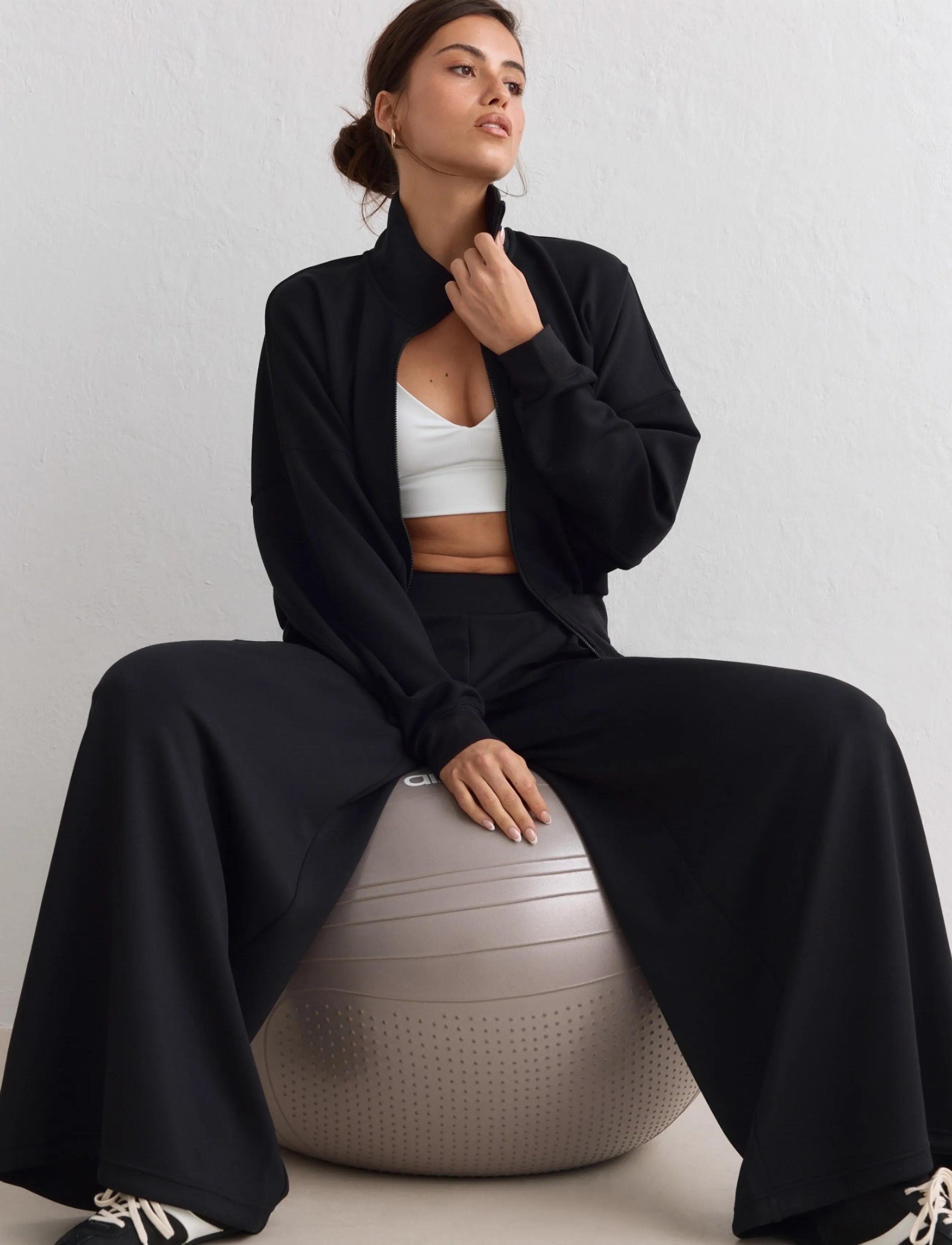 aim´n - Soft Modal Pants - träningsbyxor - black - 4
