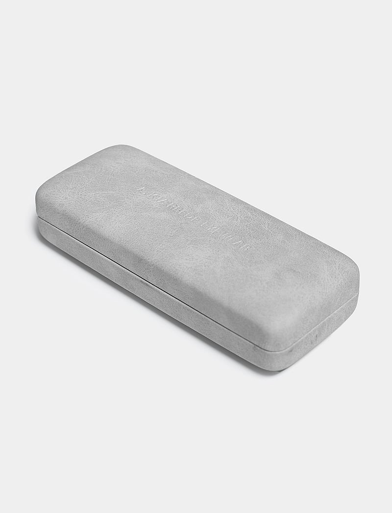 A.Kjærbede - Hard Case - prillitoosid - grey - 3