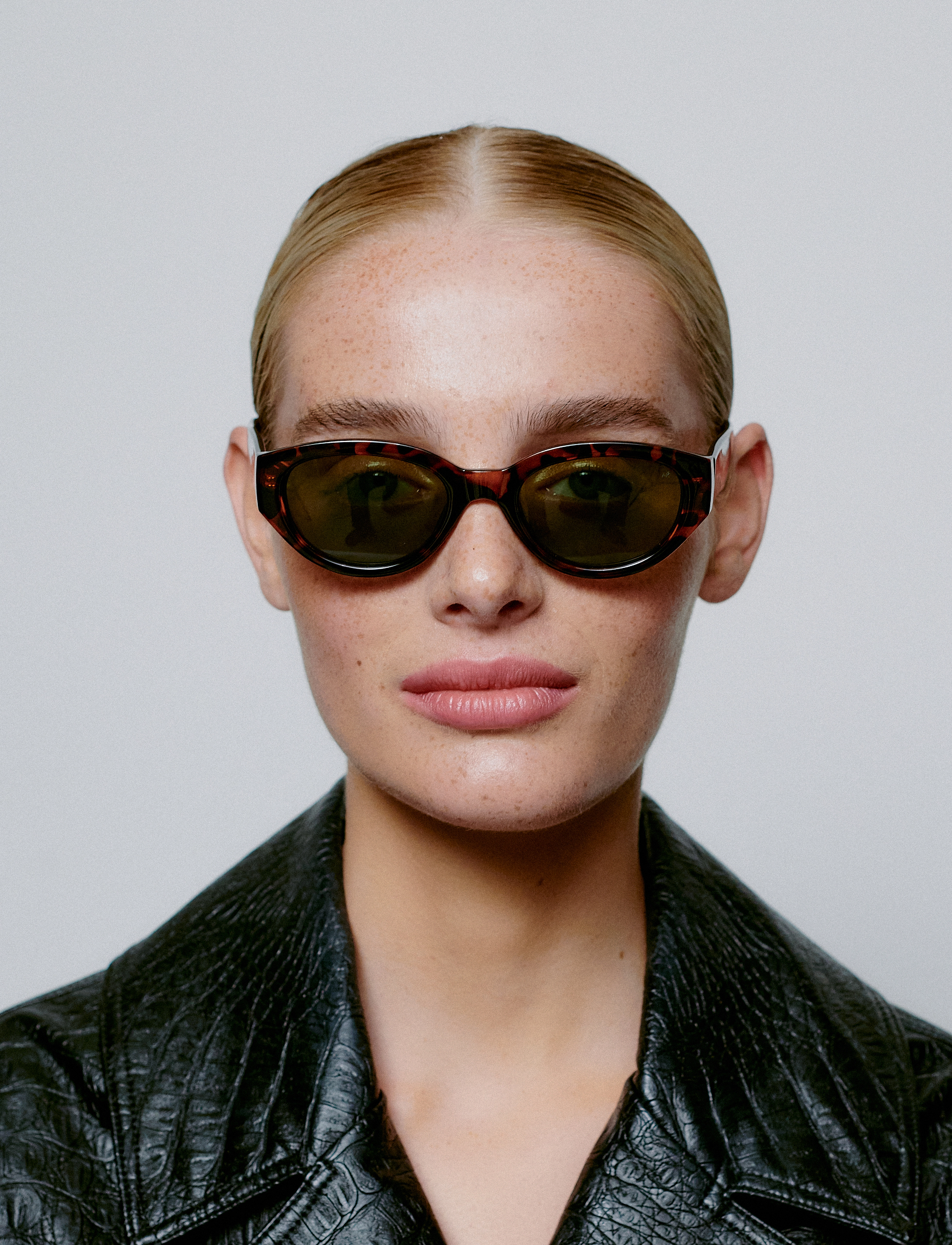 A.Kjærbede Winnie, One Size, Sunglasses, Braun - Round Frame Frauen