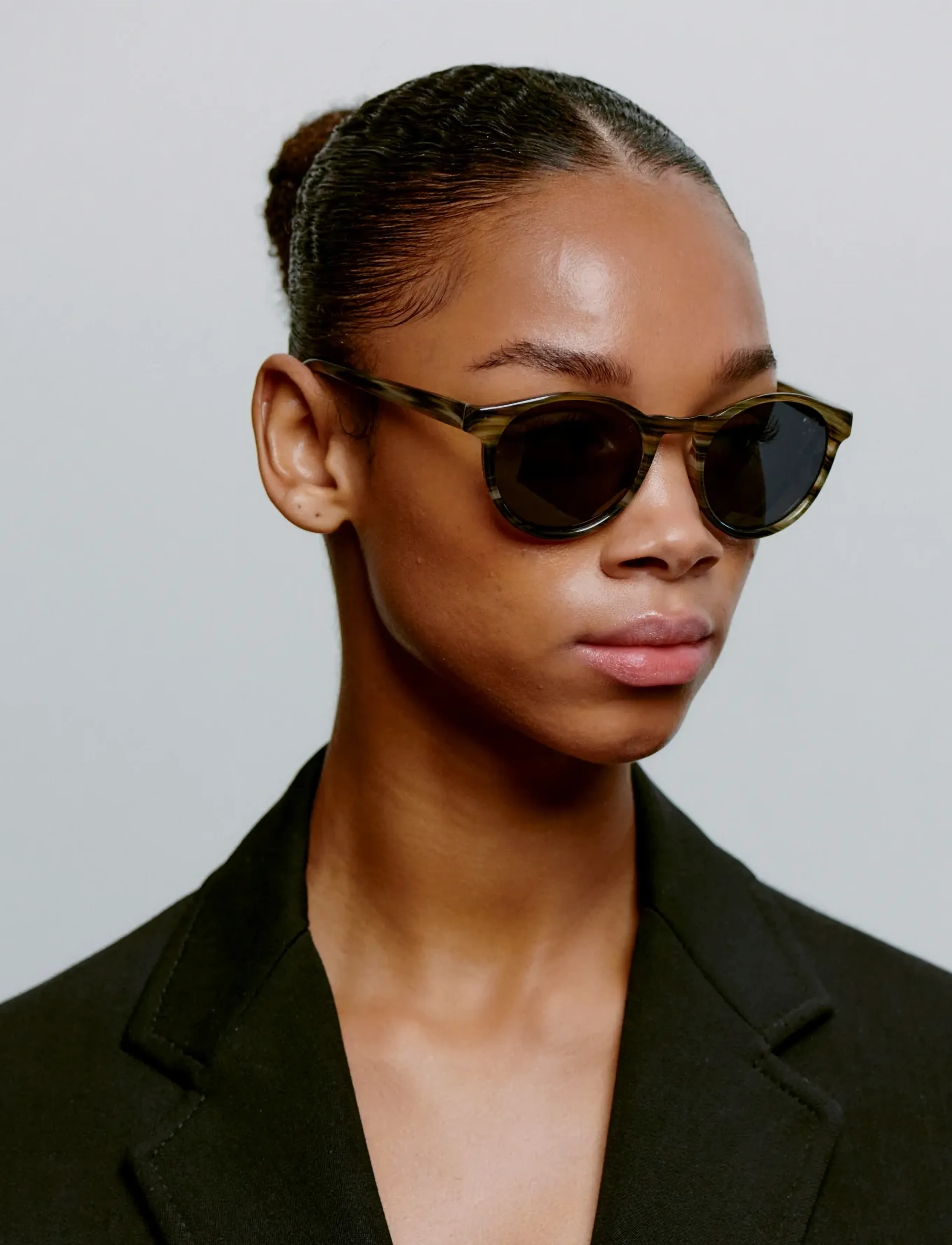 A.Kjærbede - Marvin - round frame - striped horn - 5