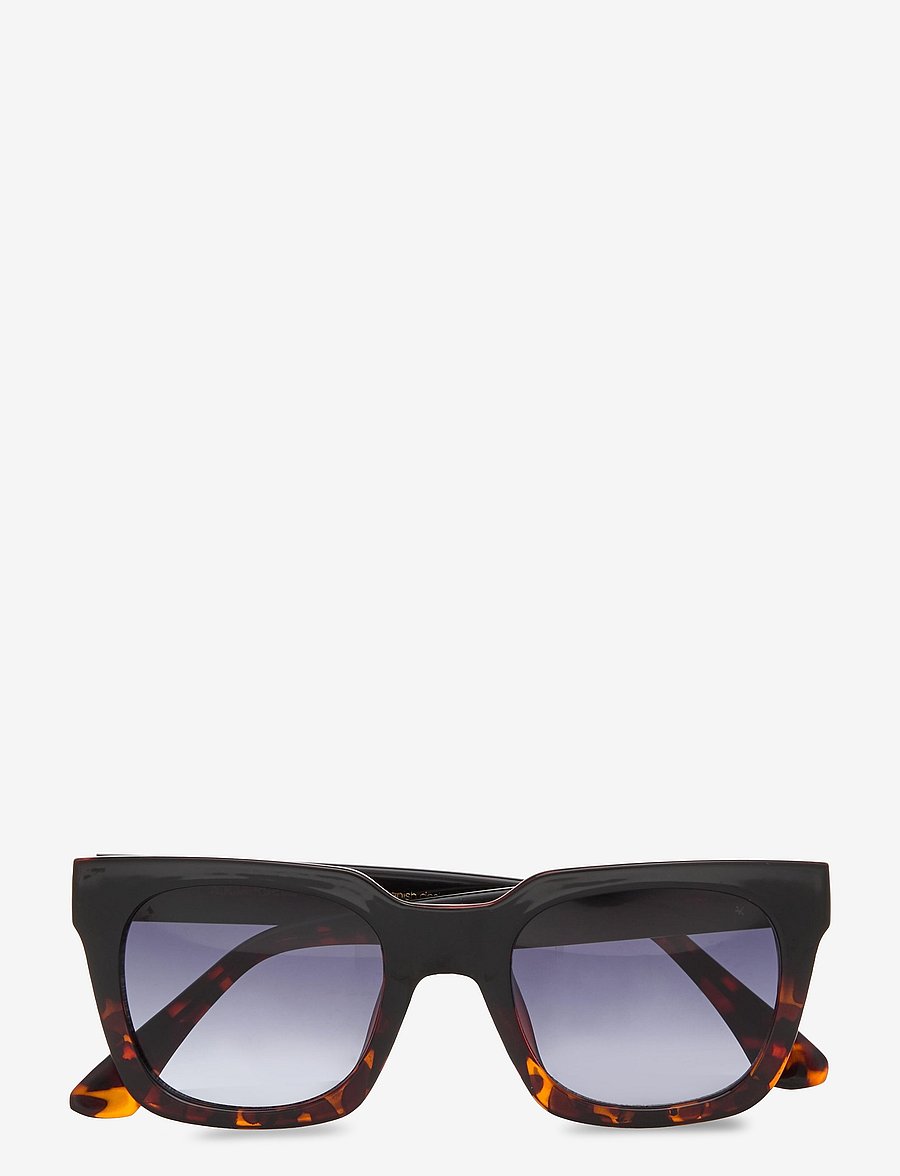 A.Kjærbede - Nancy - d-formade - black demi tortoise - 1
