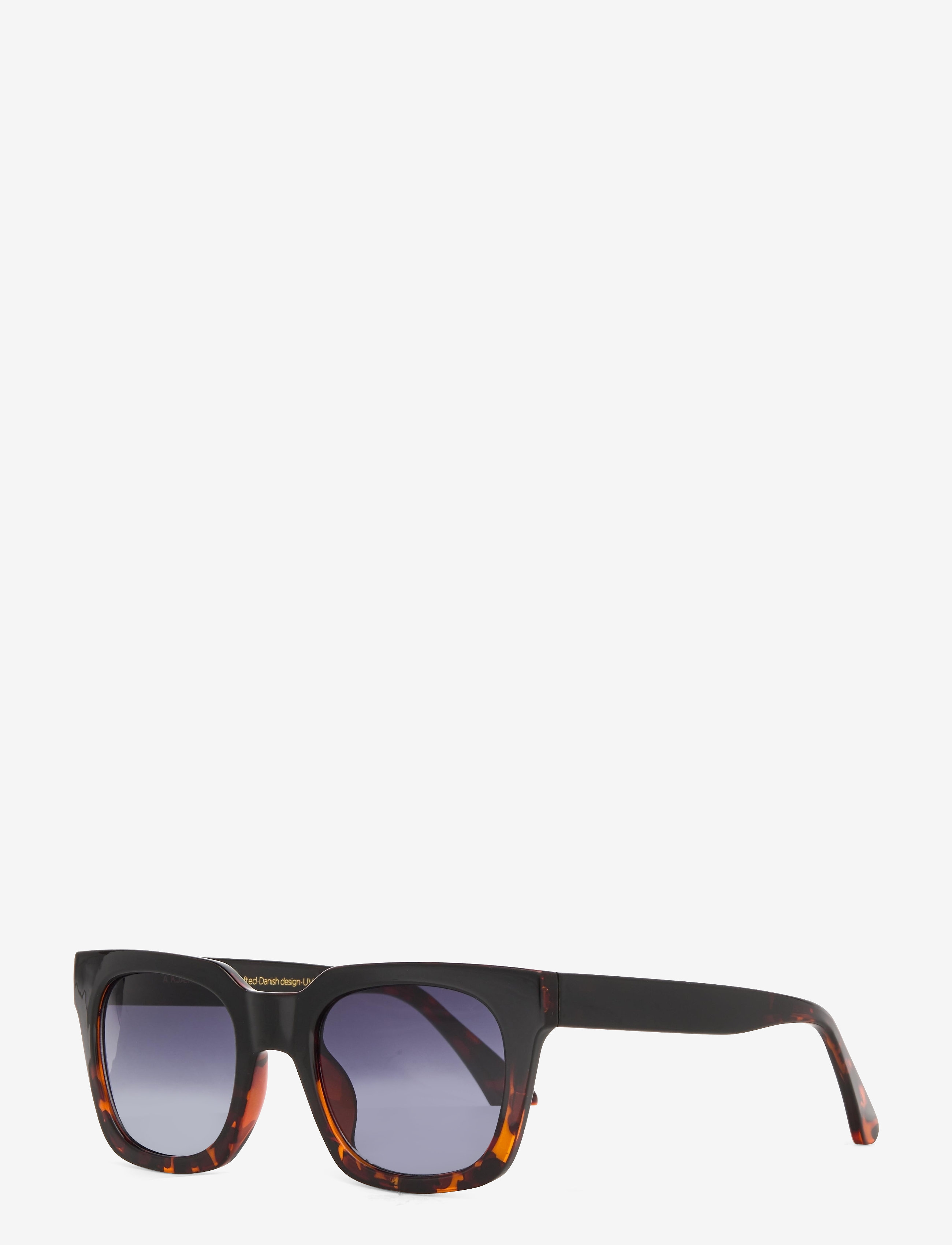A.Kjærbede - Nancy - d-formade - black demi tortoise - 2