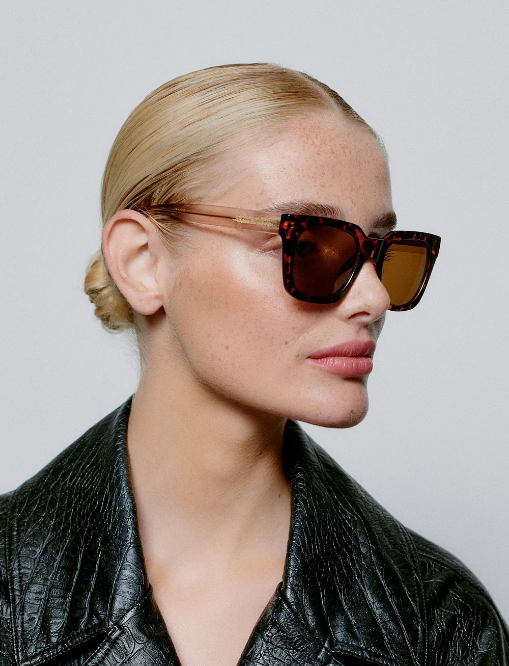 A.Kjærbede - Nancy - d-formade - demi tortoise - 4