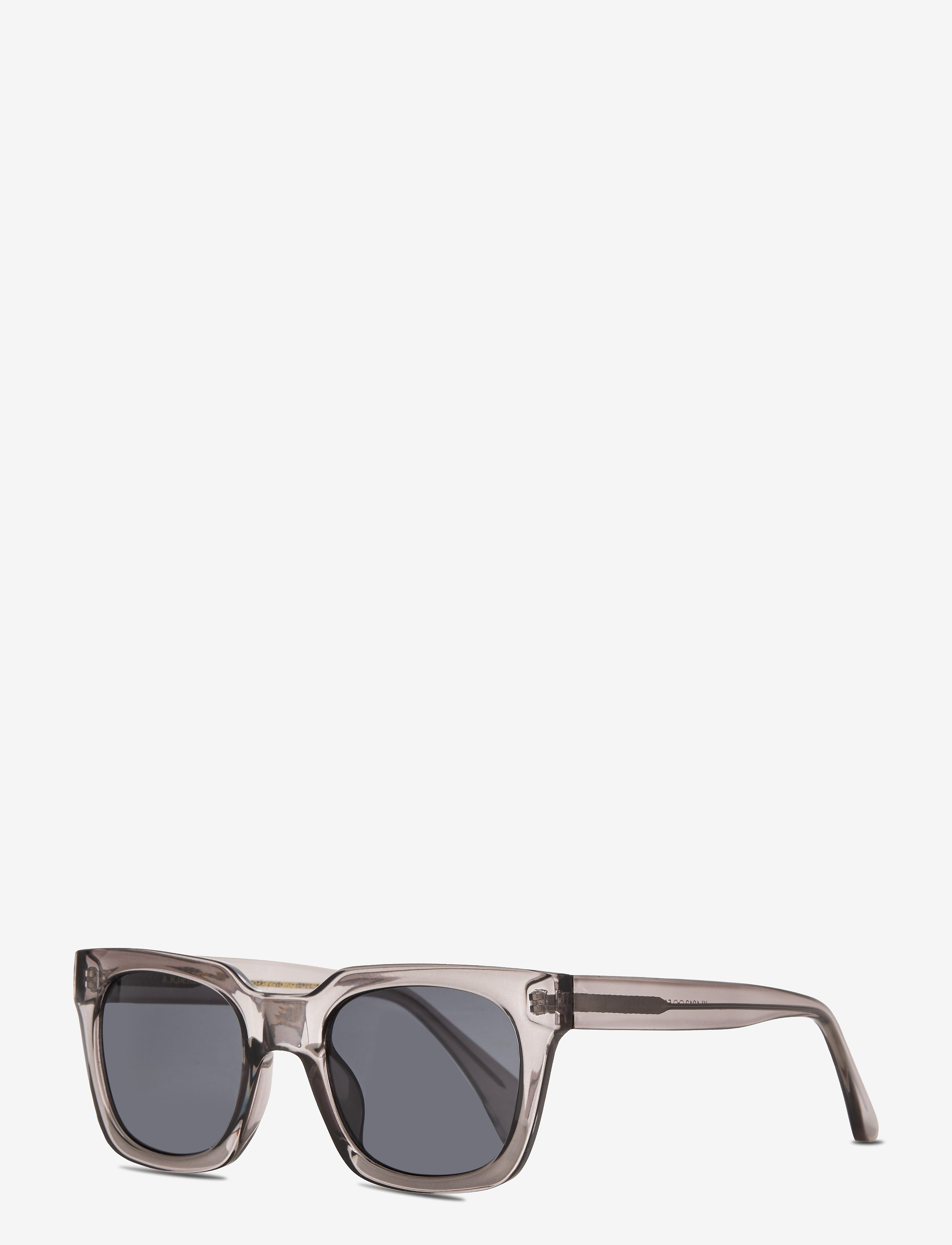 A.Kjærbede - Nancy - d-vormige - grey transparent - 2