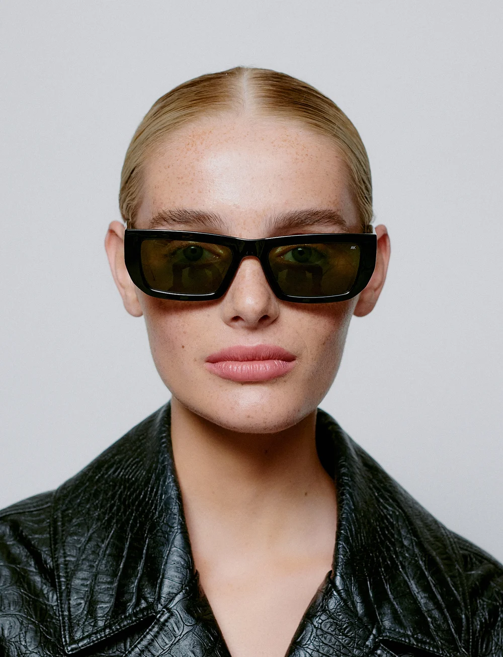 A.Kjærbede - Fame - firkantede solbriller - black - 0