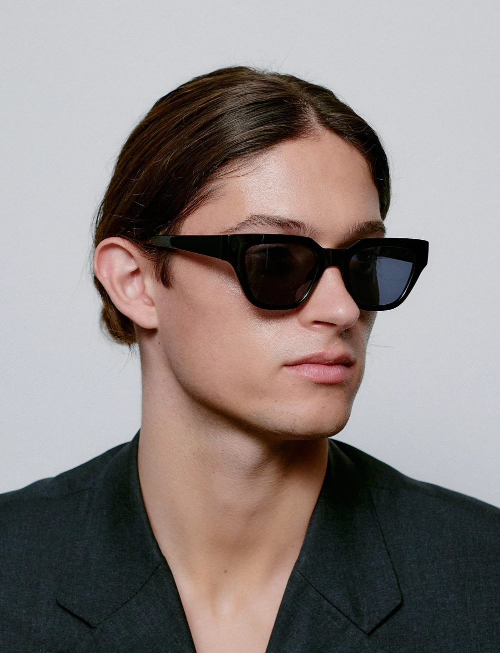 A.Kjærbede - Kaws - d-kujulised - black - 5