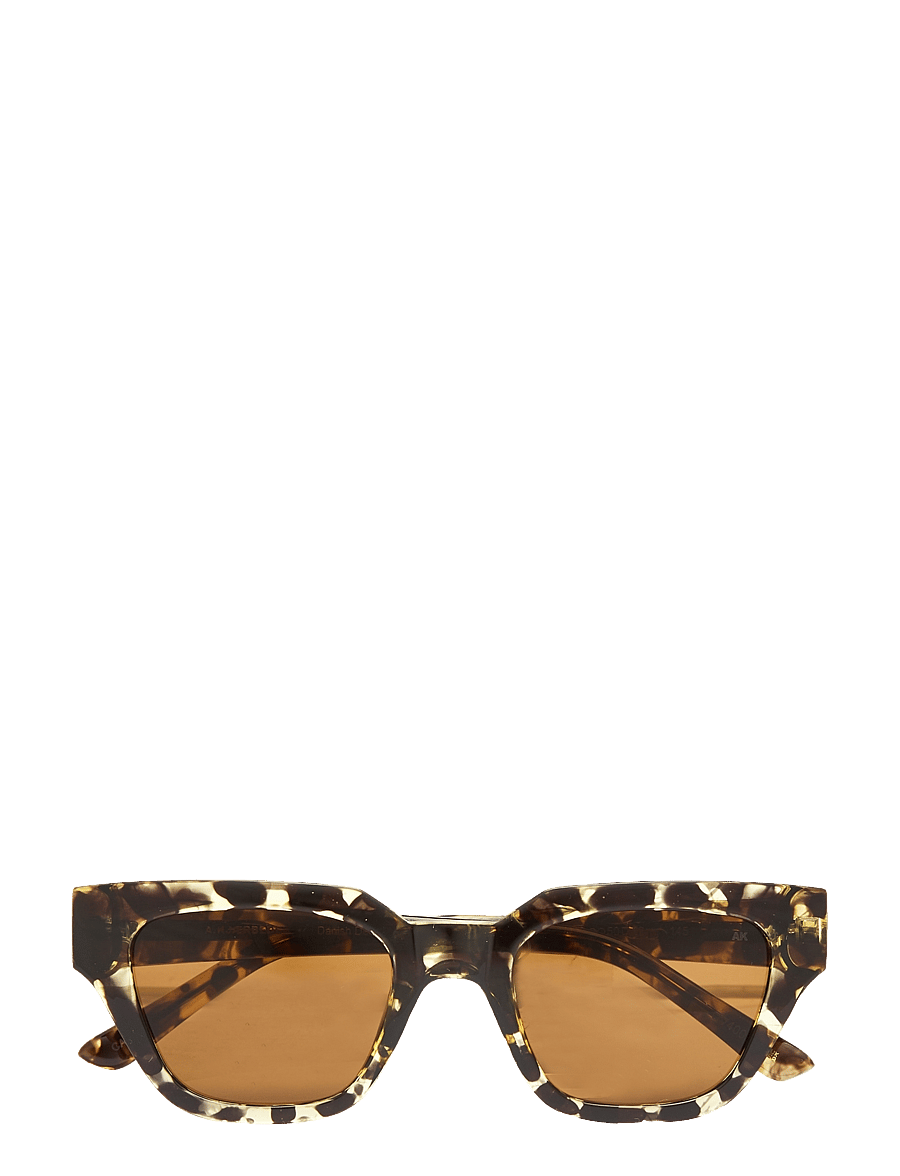 A.Kjærbede - Kaws - d-shaped solbriller - black / yellow tortoise - 1
