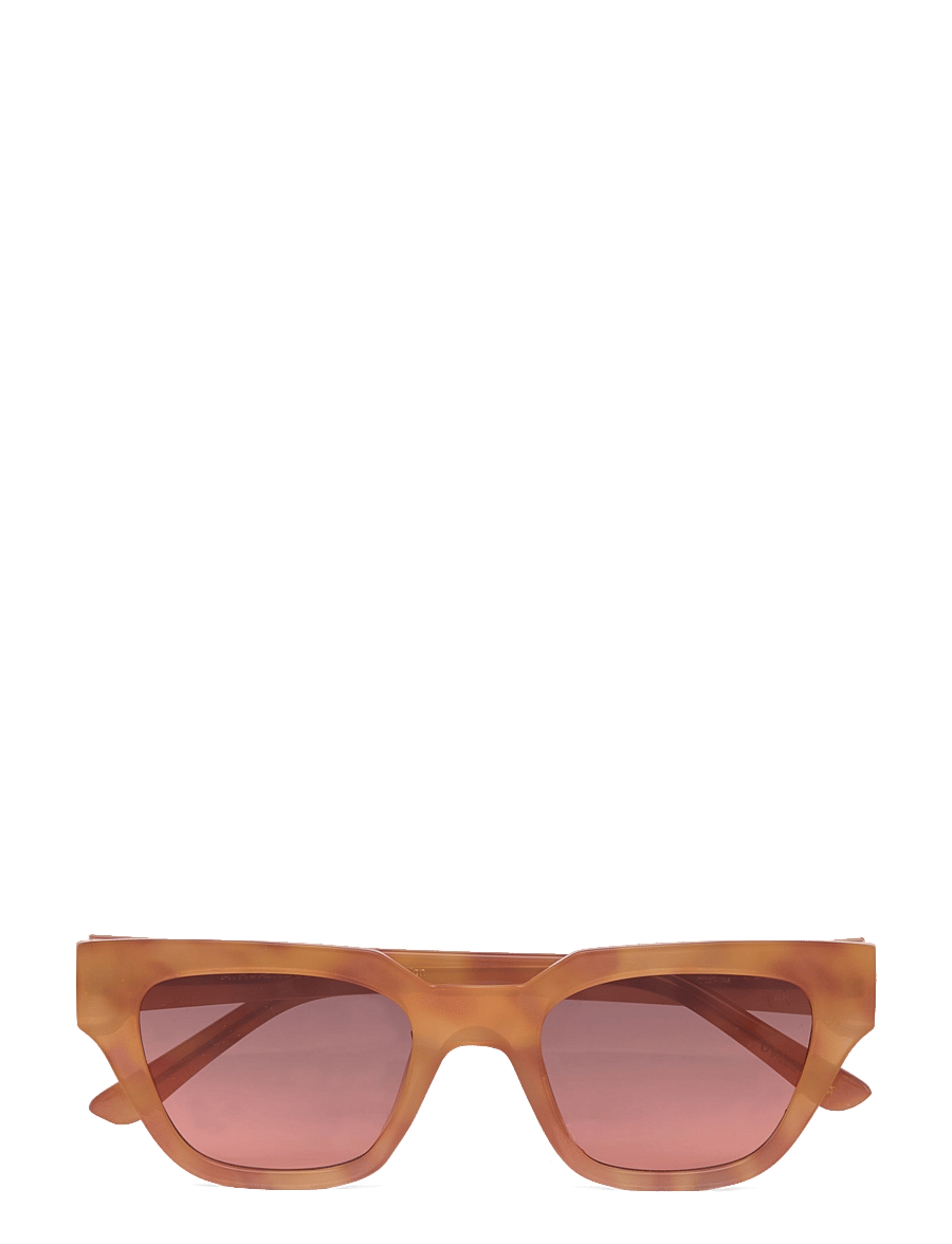A.Kjærbede - Kaws - d-shaped - burnt amber - 1